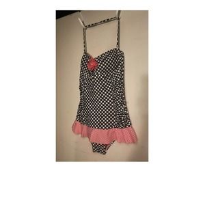 Checkered and ruffled bathing suit